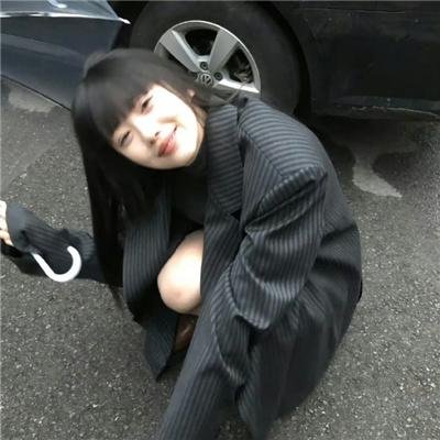 穷养的我租了个富养的她